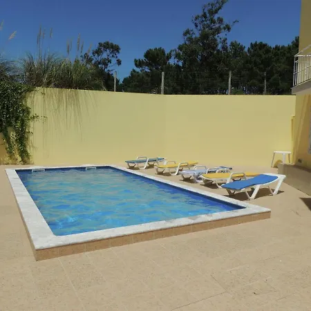 Scenic In Foz Do Arelho With Private Swimming Pool Вилла