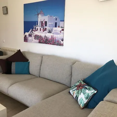 Вилла Scenic In Foz Do Arelho With Private Swimming Pool